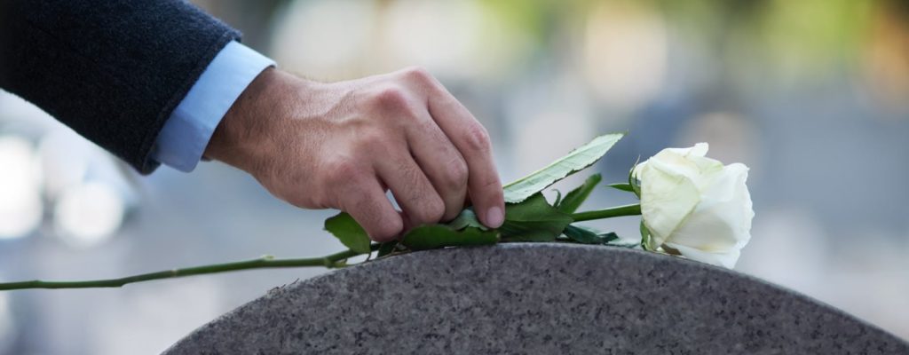 who-can-file-wrongful-death-suit-2-e1513268591245 who-can-file-wrongful-death-suit-2-e1513268591245
